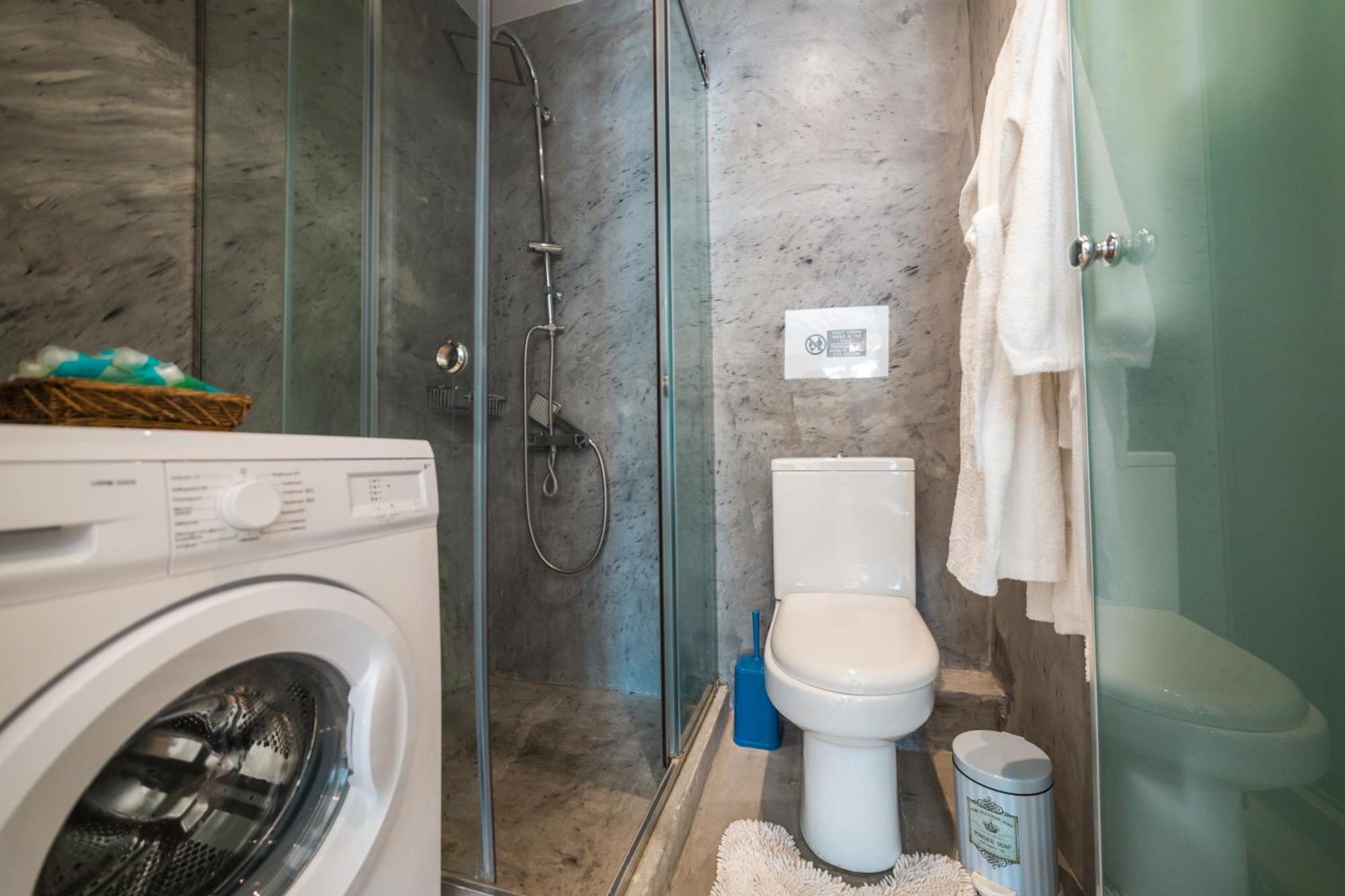 אתונה Apartment In Glyfada Center מראה חיצוני תמונה