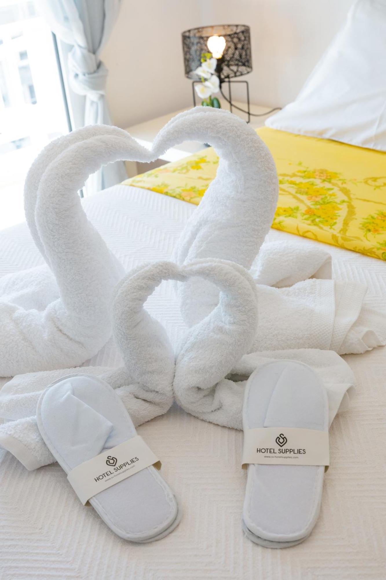 אתונה Apartment In Glyfada Center מראה חיצוני תמונה